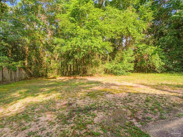 5909 Lawson Ln, Milton FL 32570 photo 7