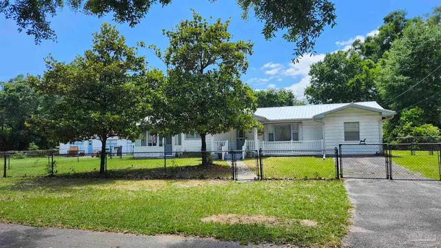 6801 Vivian Dr property photo