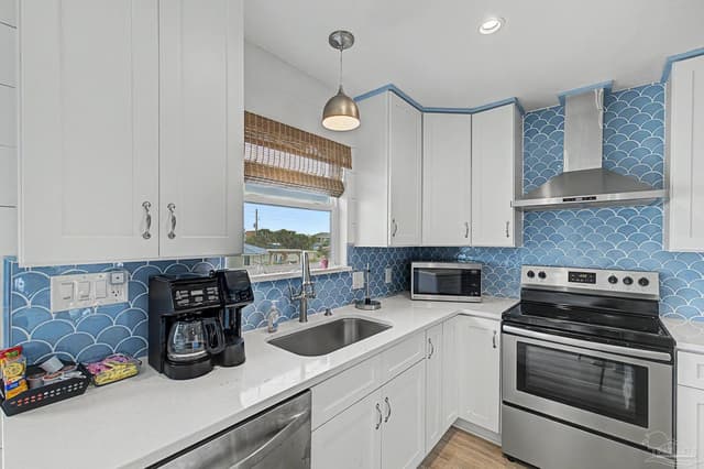 810 Panferio Dr, Pensacola Beach FL 32561 photo 8