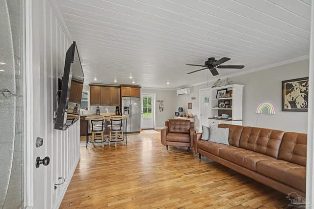 1850 Garcon Point Rd, Milton FL 32583 photo 6
