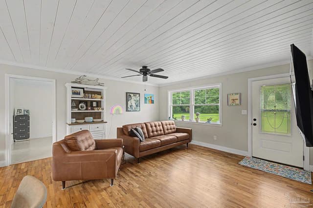 1850 Garcon Point Rd, Milton FL 32583 photo 7
