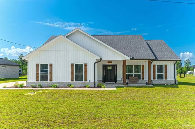9905 Shangri La West Rd, Milton FL 32583 photo 2