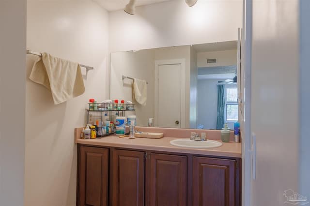 2299 Scenic Hwy # M4, Pensacola FL 32503 photo 4