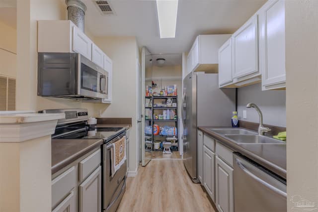 2299 Scenic Hwy # R11, Pensacola FL 32503 photo 6