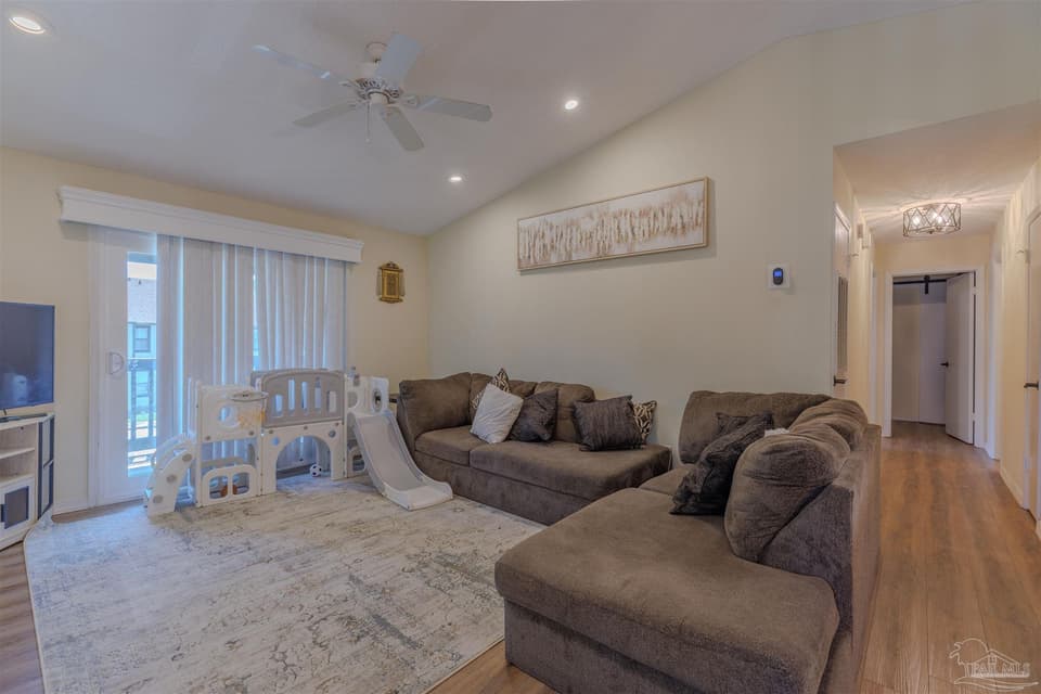 2299 Scenic Hwy # R11, Pensacola FL 32503 photo 1