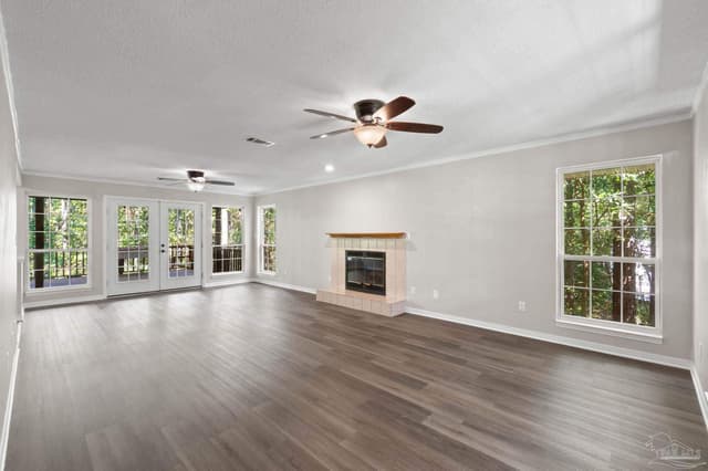 1026 Woodlore Cir, Gulf Breeze FL 32563 exterior