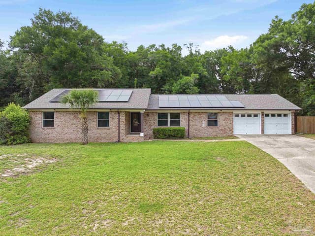 5814 Schofield Dr, Pensacola FL 32506 exterior