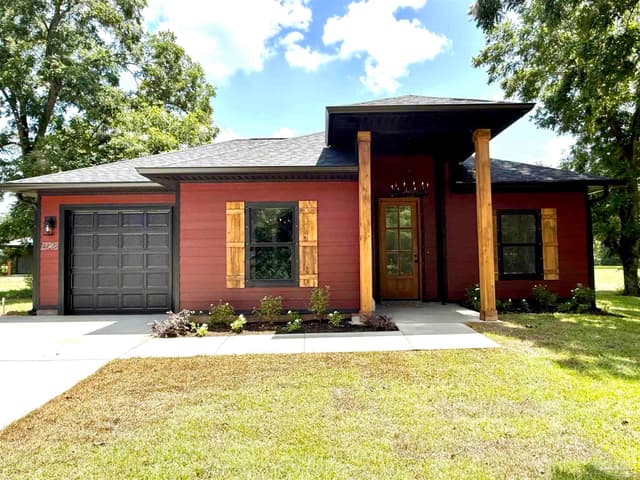 13748 N Hwy 87, Jay FL 32565 exterior