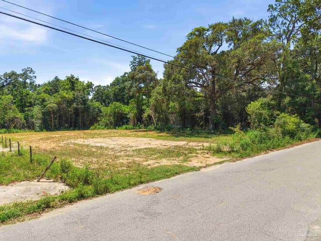 229 Barker St, Pensacola FL 32514 photo 18