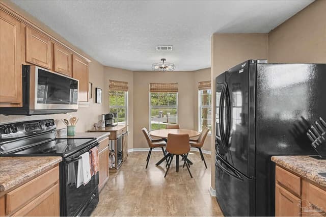 2061 Bright Water Dr, Gulf Breeze FL 32563 photo 13