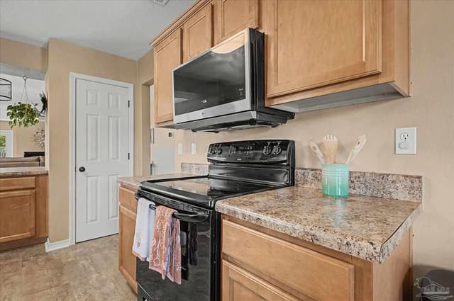 2061 Bright Water Dr, Gulf Breeze FL 32563 photo 17