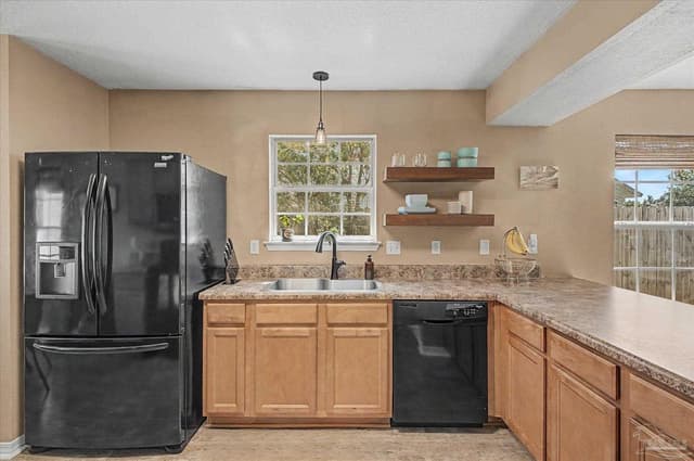 2061 Bright Water Dr, Gulf Breeze FL 32563 photo 12