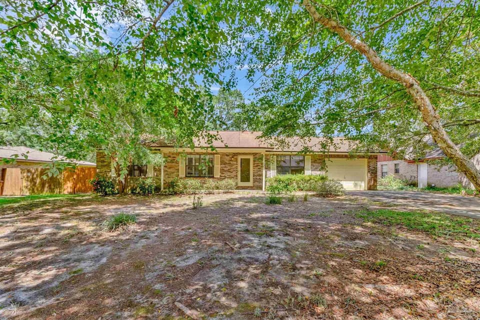 1324 Bayshore Ter, Gulf Breeze FL 32563 photo 1