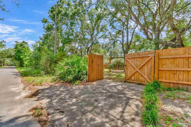 1324 Bayshore Ter, Gulf Breeze FL 32563 photo 38