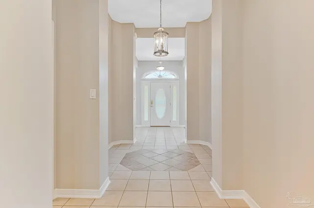 2449 Bowling Green Way property photo