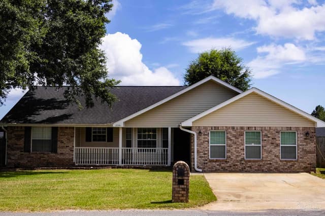 2391 Devine Farm Rd, Cantonment FL 32533 exterior