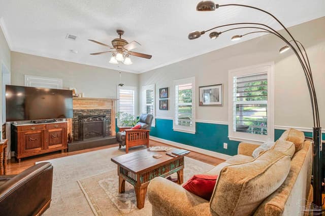 2213 Inverness Dr, Pensacola FL 32503 photo 8
