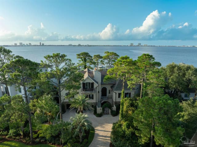 1203 Soundview Trl, Gulf Breeze FL 32561 exterior