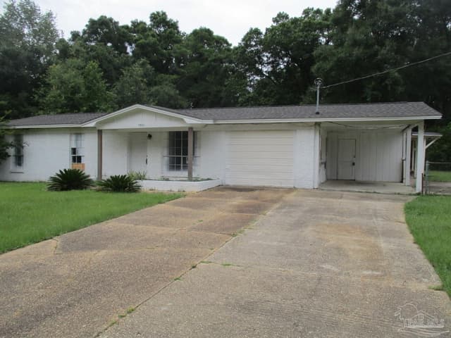 5530 Hamilton Bridge Rd, Milton FL 32570 exterior