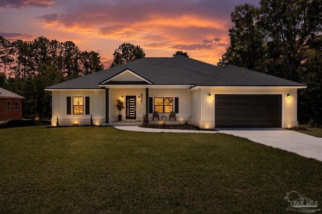 6041 Toulouse Dr, Pensacola FL 32505 exterior