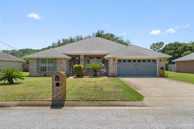 2035 Alfred Blvd, Navarre FL 32566 exterior