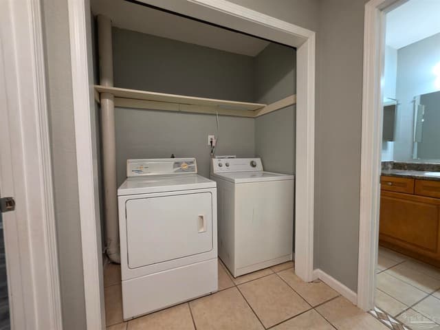 3346 Greenbriar Cir # D, Gulf Breeze FL 32563 photo 14