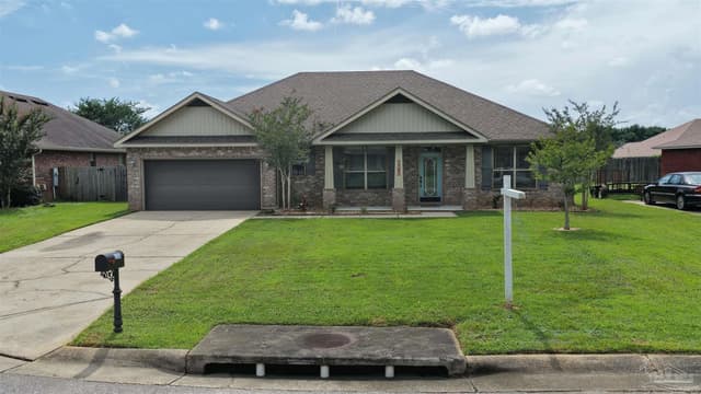 7421 Deck Ln, Pensacola FL 32526 exterior