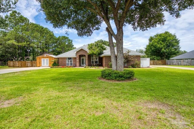 2757 Sumac Ct, Navarre FL 32566 exterior