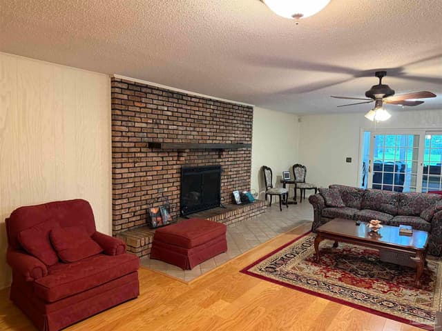 154 Perry Ln, Atmore AL 36502 photo 6