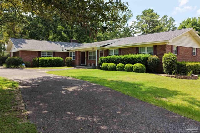 154 Perry Ln, Atmore AL 36502 photo 56