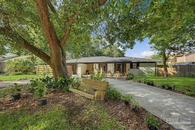 302 Bear Dr property photo