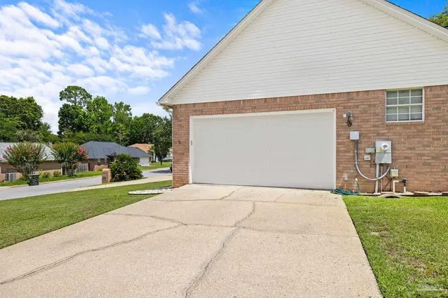 9800 Sourwood Ct property photo