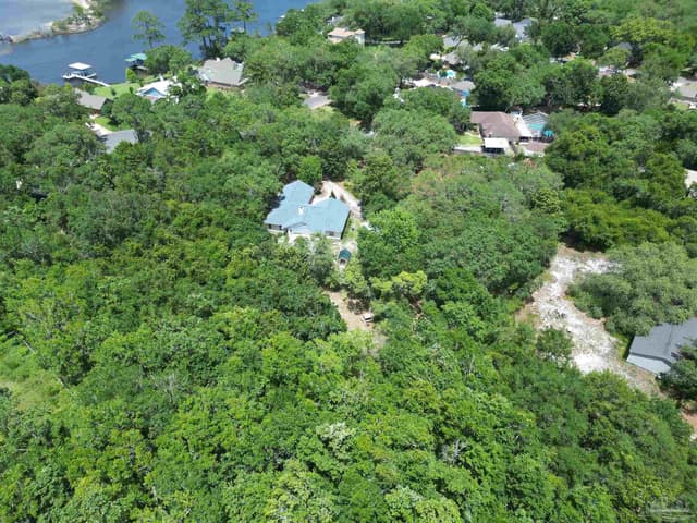 2900 Sandpiper Cv, Navarre FL 32566 photo 13