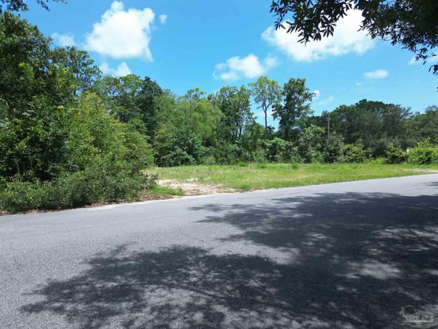 2900 Sandpiper Cv property photo