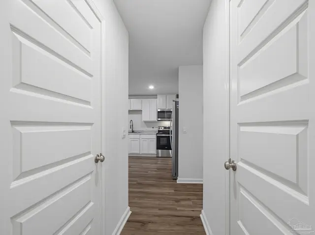 8511 Doris Ave property photo
