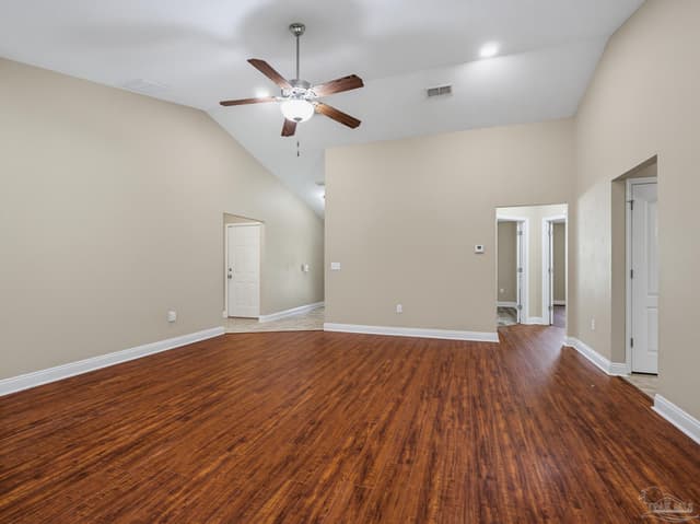 5567 Jones St, Milton FL 32570 photo 10