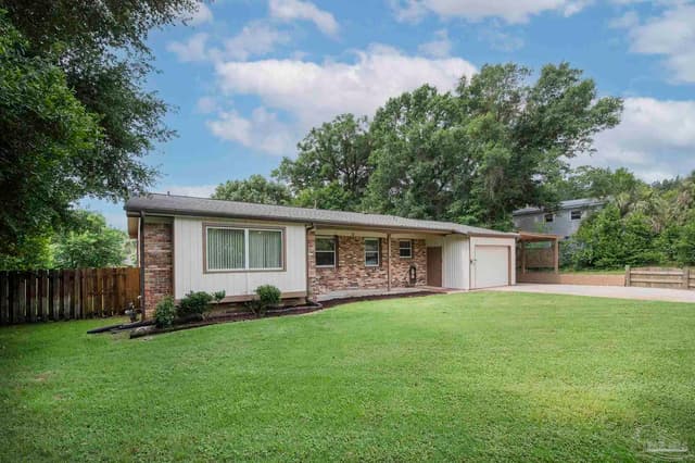 2045 Semur Rd, Pensacola FL 32503 photo 2