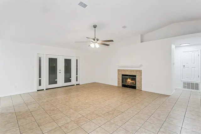 5100 Bradford Dr property photo