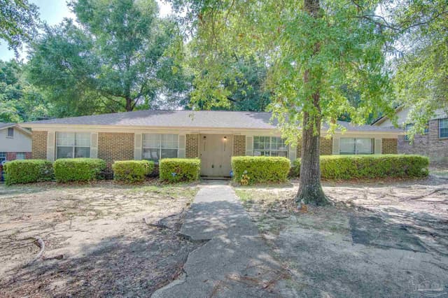10040 Guidy Ln, Pensacola FL 32514 exterior