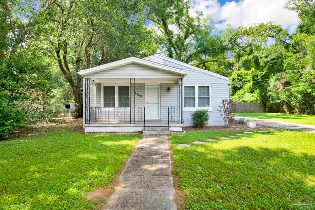 3300 W Lee St, Pensacola FL 32505 exterior