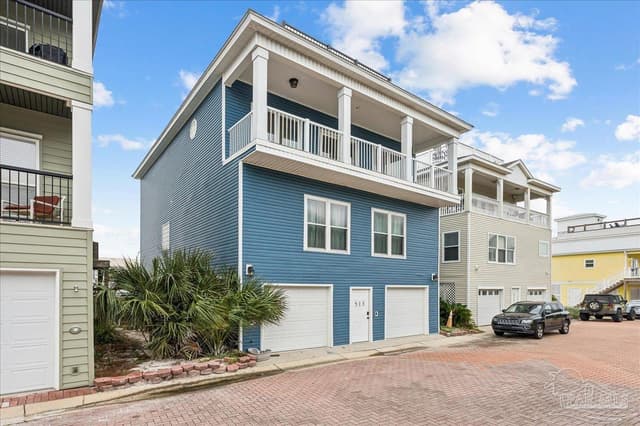 513 Ft Pickens Rd, Pensacola Beach FL 32561 exterior