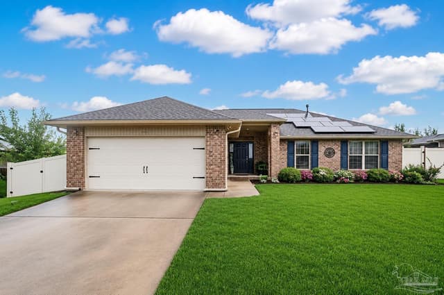 4490 Fort Sumter Rd, Milton FL 32583 exterior