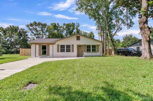 5255 Catalina St, Pace FL 32571 exterior