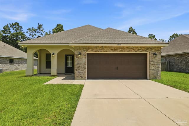 6054 Cherokee Dr, Milton FL 32570 exterior