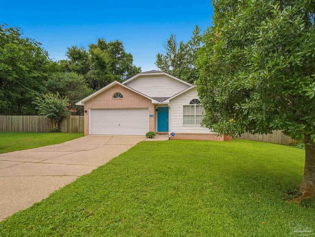 4670 Baybrook Dr, Pensacola FL 32514 exterior