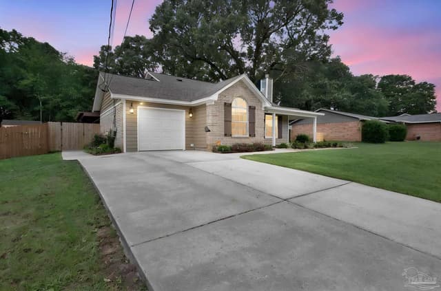4412 Chantilly Way, Milton FL 32583 exterior