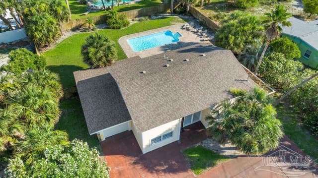 906 Largo Dr, Pensacola Beach FL 32561 photo 2