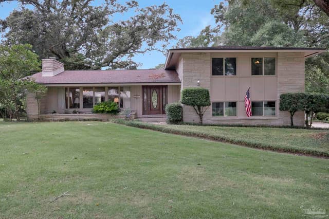 8829 Burning Tree Rd, Pensacola FL 32514 exterior