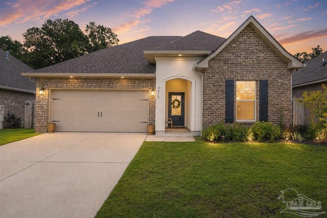 3252 Mountain Laurel Tr, Cantonment FL 32533 exterior