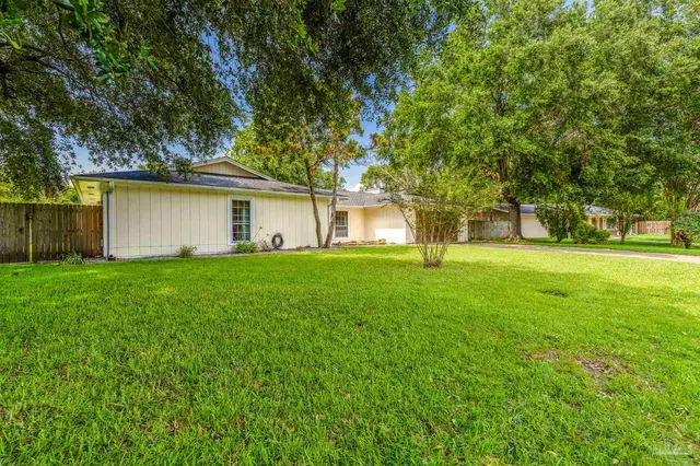 442 Belle Chasse Ct property photo